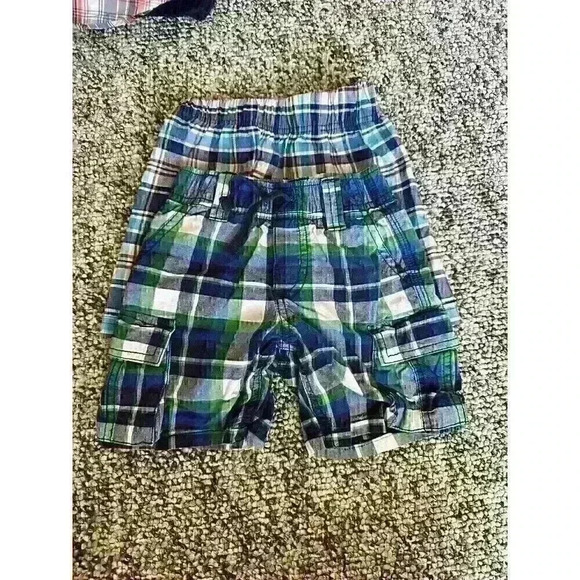Lot Of 2 Toddler 2T Plaid Shorts - Picture 1 of 5